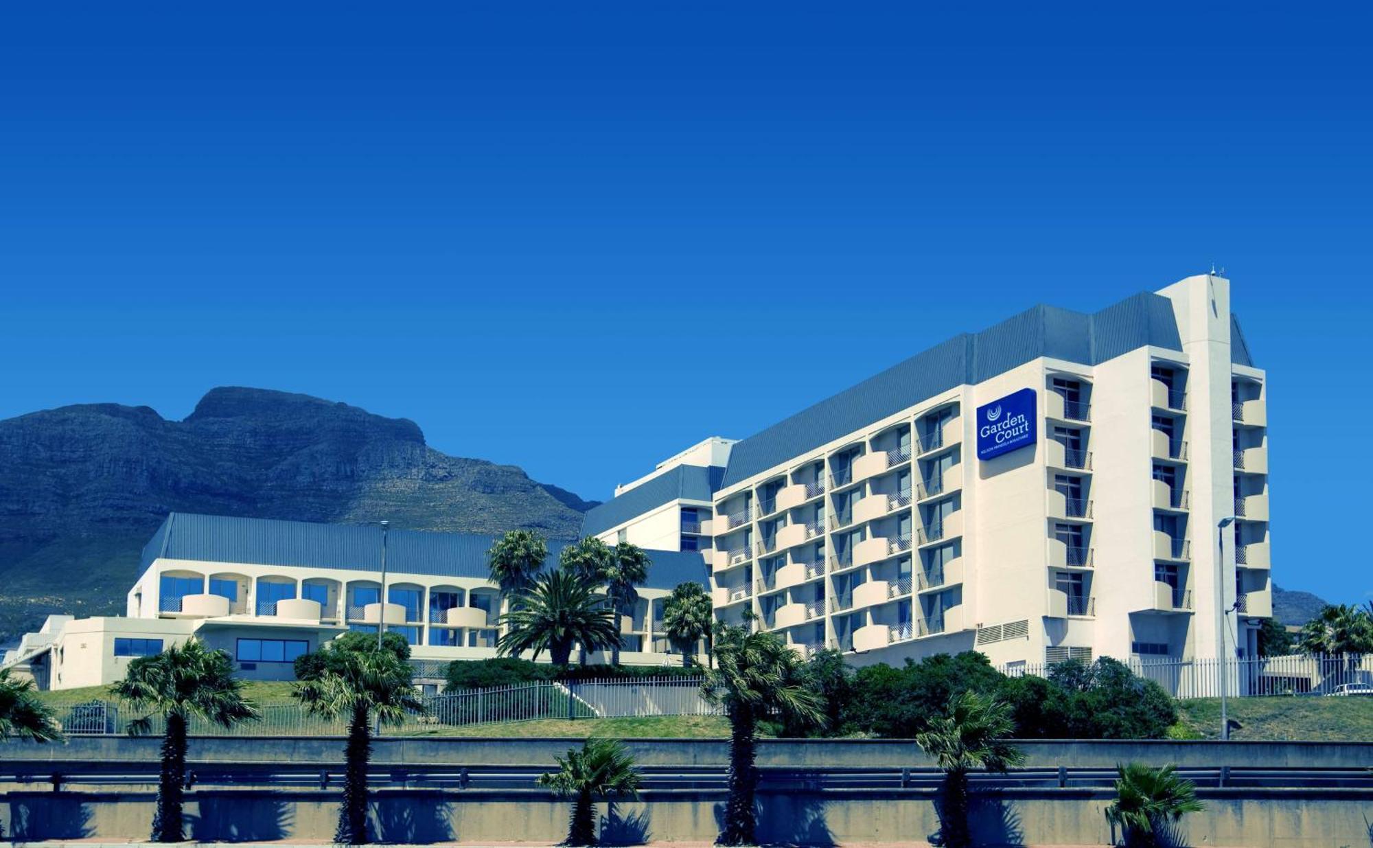 Garden Court Nelson Mandela Boulevard Kapstaden Exteriör bild