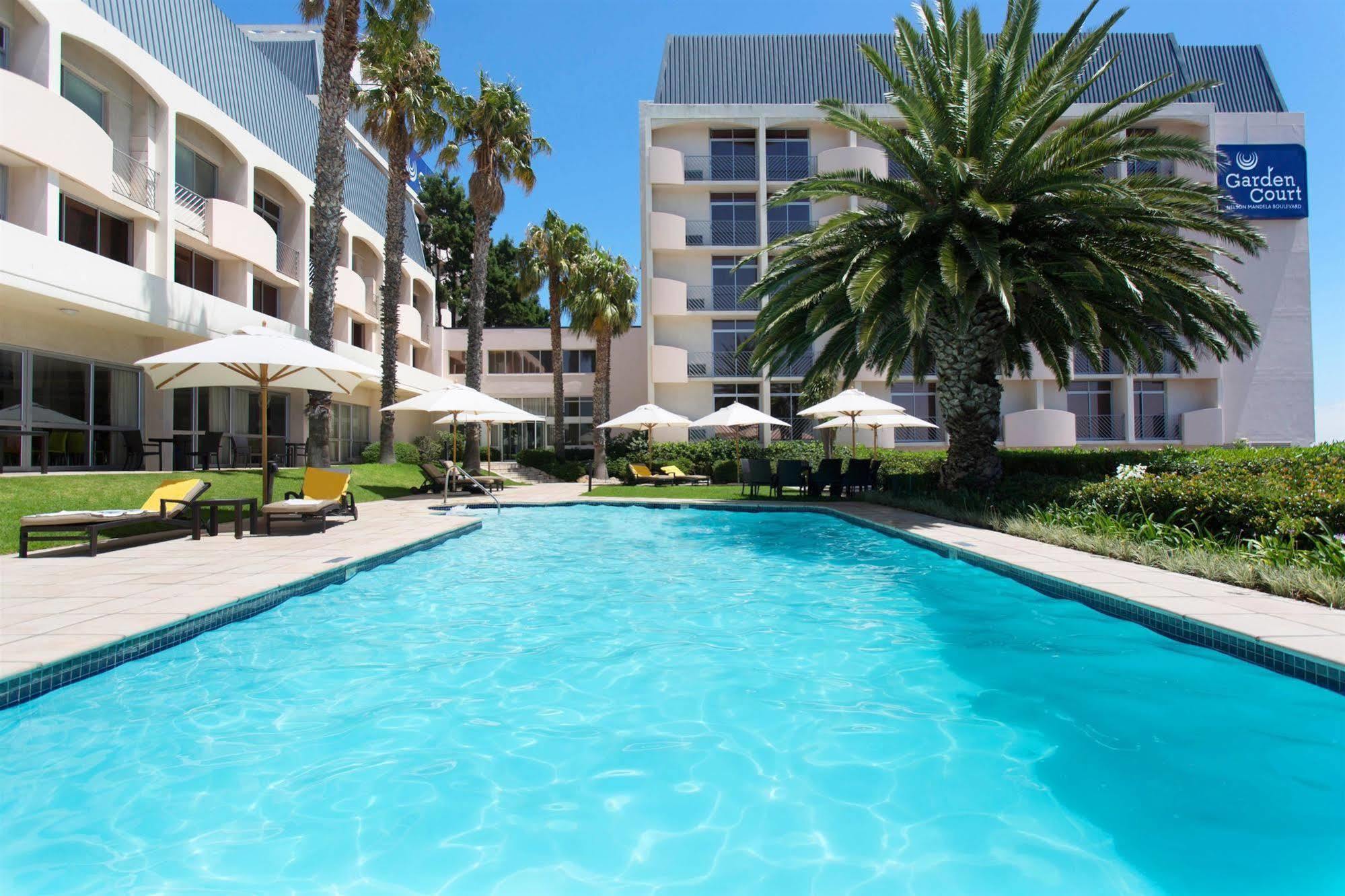 Garden Court Nelson Mandela Boulevard Kapstaden Exteriör bild